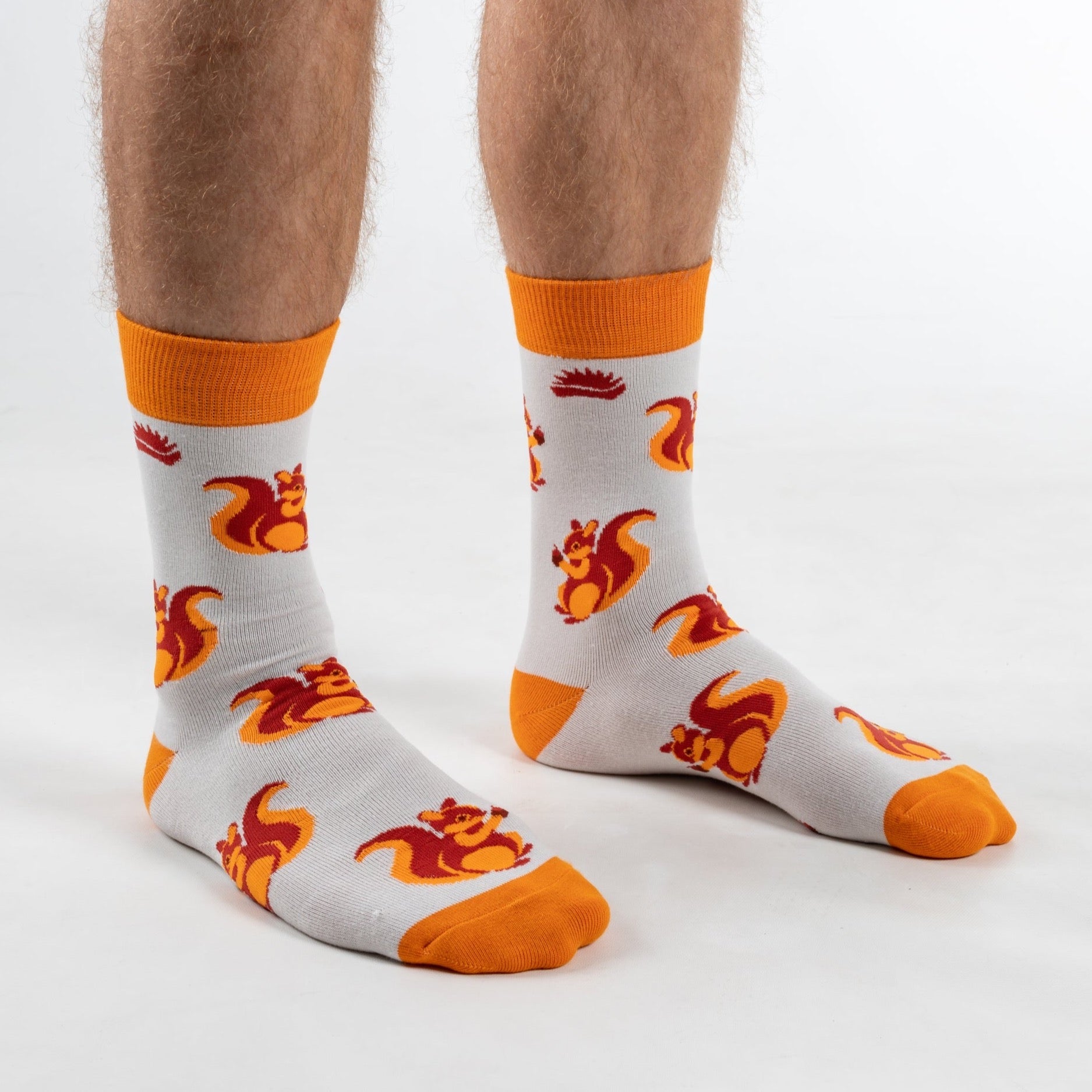 RED SQUIRREL BAMBOO SOCKS - HEDGY SOCKS